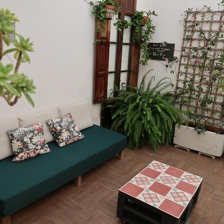 Appartamento Family Artpartment Valenza Esterno foto